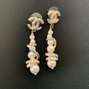 Chanel faux pearl swirl earrings